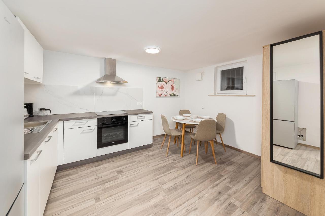 Apartment Gong Любляна Экстерьер фото